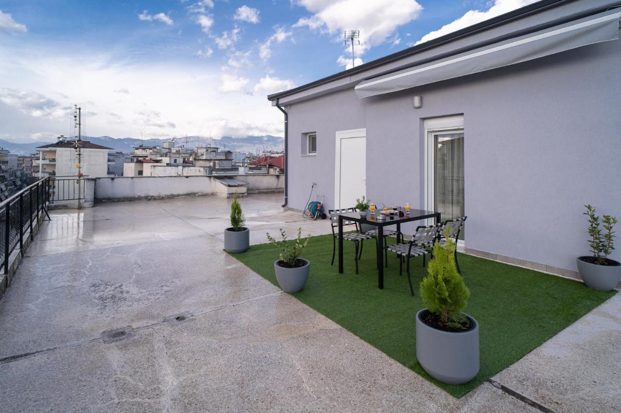 Lux Palace Trikala Eksteriør billede